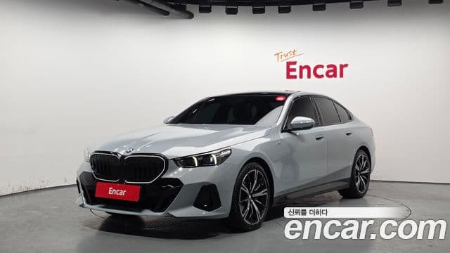 BMW 5시리즈 (G60) 530i xDrive M Sport, 2024 1