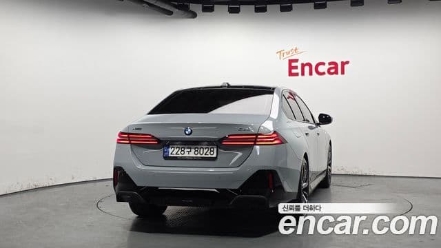 BMW 5시리즈 (G60) 530i xDrive M Sport, 2024 4