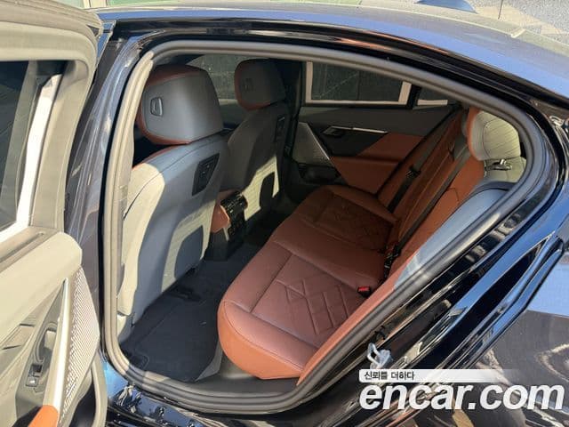 BMW 5시리즈 (G60) 530i xDrive M Sport, 2026 8