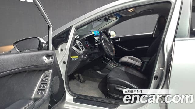 Kia K3 Luxury, 2015 10