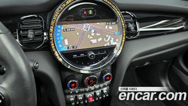 Mini Cooper кабриолет 3세대, 2024 14