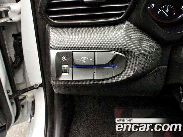 Hyundai Veloster (JS) Modern, 2018 14