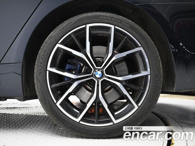 BMW 5시리즈 (G30) 530e M Sport, 2021 все фото