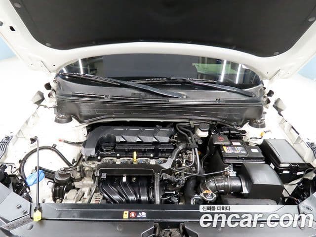 Hyundai Venue Modern, 2020 19