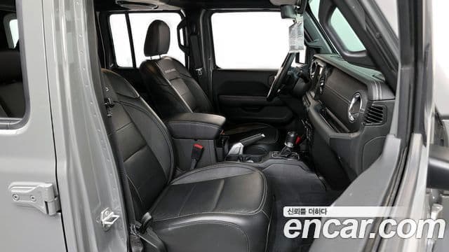 Jeep Wrangler (JL) 2.0 Overland 4도어, 2022 11