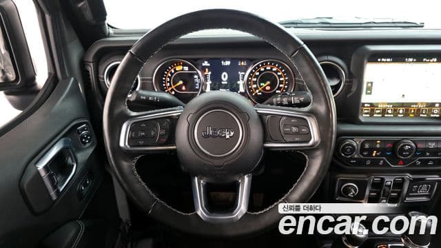 Jeep Wrangler (JL) 2.0 Overland 4도어, 2022 14