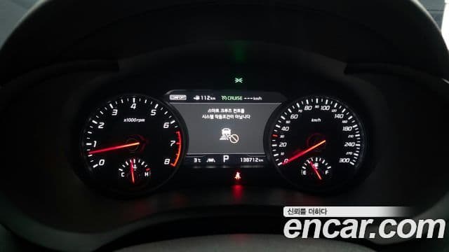 Kia 스팅어 GT, 2018 8