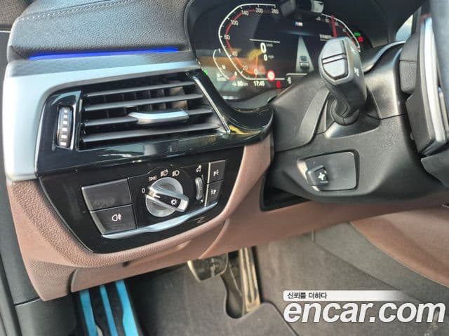 BMW 6시리즈 GT (G32) 620d M Sport, 2023 13