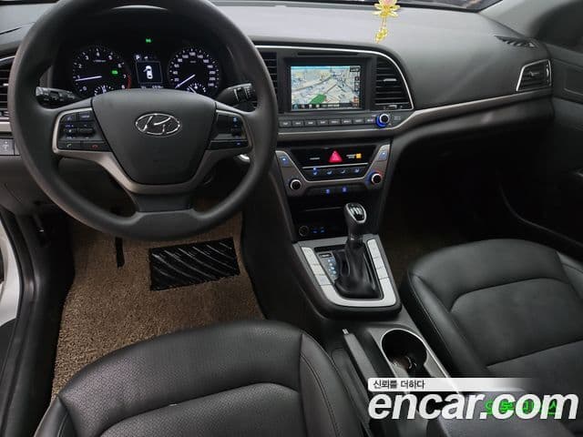 Hyundai Avante AD 1.6 GDI Value Plus, 2018 9