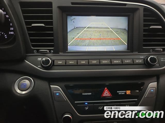 Hyundai Avante AD 1.6 GDI Value Plus, 2018 12