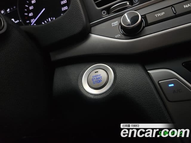 Hyundai Avante AD 1.6 GDI Value Plus, 2018 13