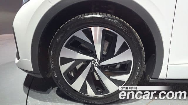 Volkswagen ID.5 Pro, 2025 все фото