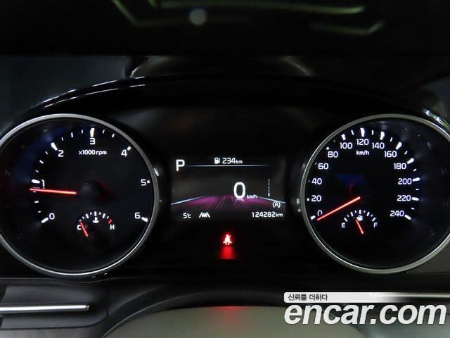 Kia Carnival 4세대 Prestige, 2023 8