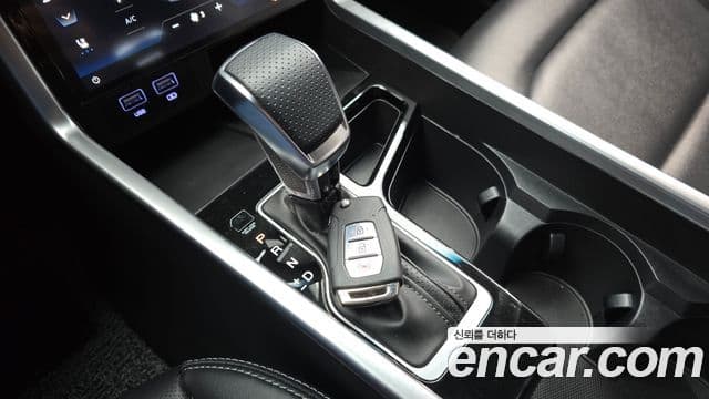 KG모빌리티(SsangYong) Torres T7, 2023 9