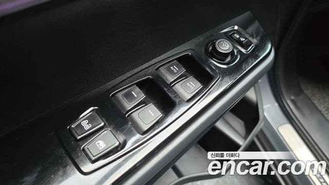 KG모빌리티(SsangYong) Torres T7, 2023 14