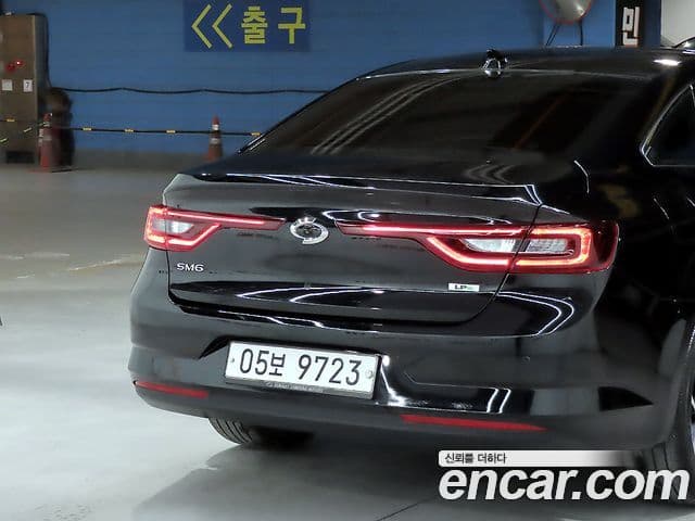 Renault Korea(Samsung) SM6 2.0 LPe LE (для людей с инвалидностью), 2019 18