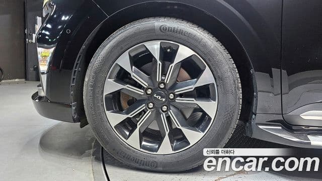 Kia Carnival 4세대 Signature, 2023 все фото