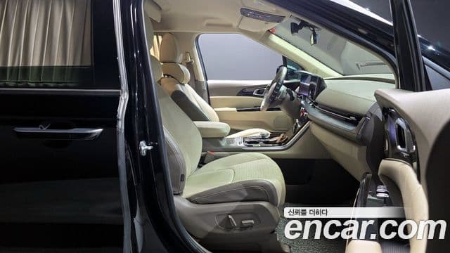 Kia Carnival 4세대 Signature, 2023 10