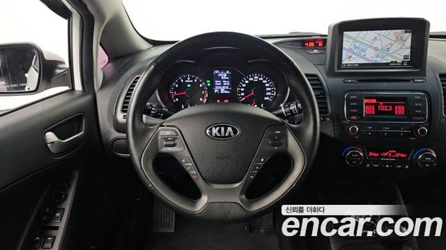 Kia K3 Trendy, 2013 14