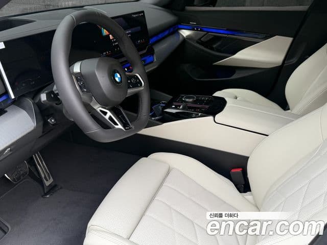 BMW 5시리즈 (G60) 520i M Sport, 2026 8