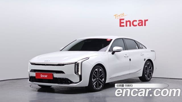 Kia The / новый New K8 Signature, 2025 1