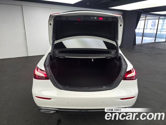 Mercedes-Benz E-класс W213 Avantgarde, 2023 17