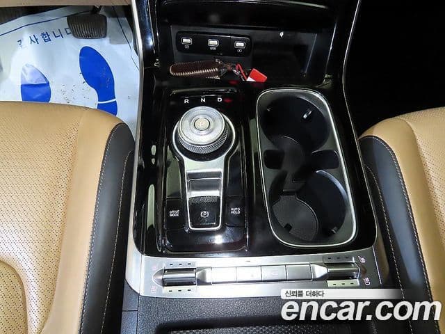 Kia Carnival 4세대 Signature, 2023 9