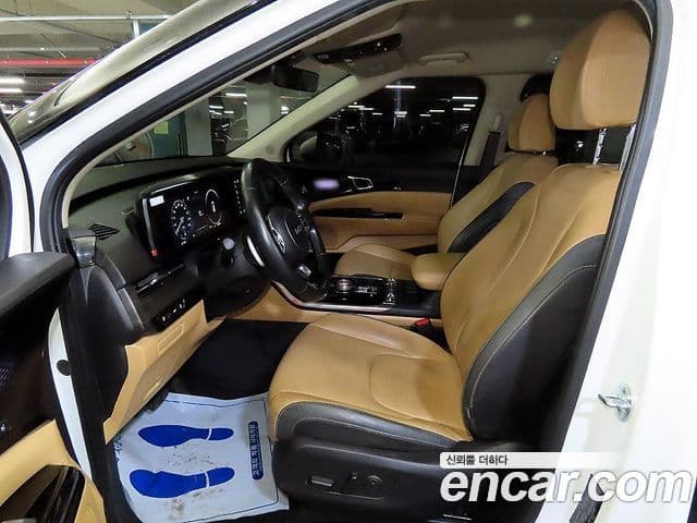 Kia Carnival 4세대 Signature, 2023 10