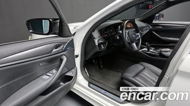 BMW 5시리즈 (G30) 520i M Sport, 2022 10