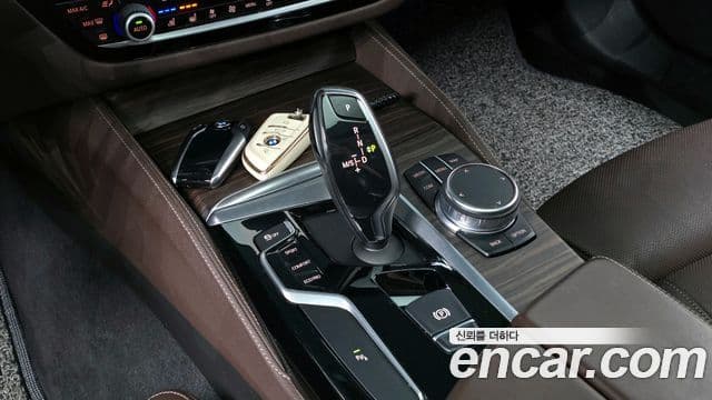 BMW 5시리즈 (G30) 520d xDrive Luxury Plus, 2018 9