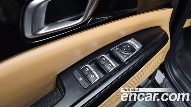 Kia Carnival 4세대 Prestige, 2022 12