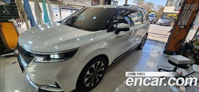 Kia Carnival 4세대 Signature, 2021 1