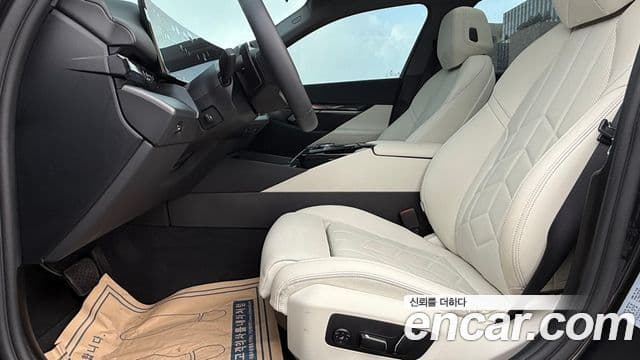 BMW 5시리즈 (G60), 2025 10