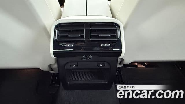 BMW 5시리즈 (G60), 2025 15