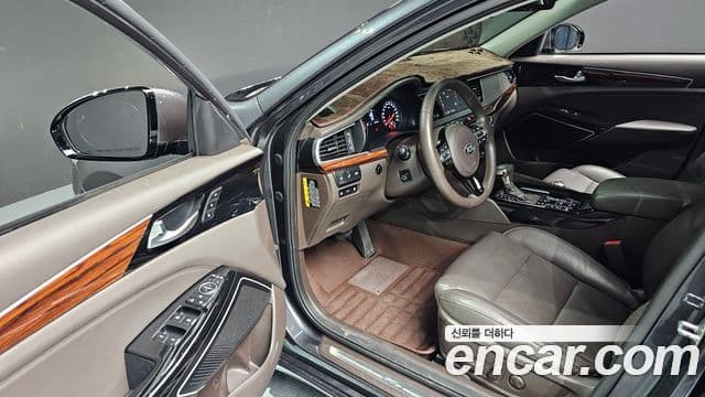 Kia All New K7 Prestige, 2016 11