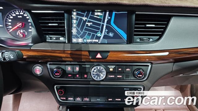 Kia All New K7 Prestige, 2016 14