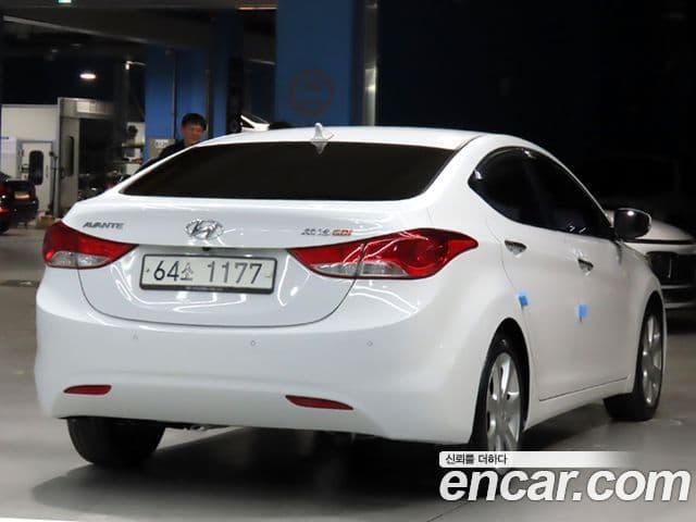 Hyundai Avante MD M16 GDI top, 2011 10