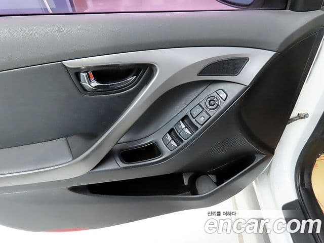 Hyundai Avante MD M16 GDI top, 2011 19