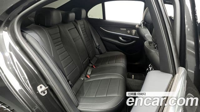 Mercedes-Benz E-класс W213 AMG Line, 2022 12