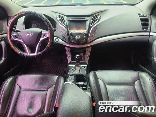 Hyundai i40 살룬 PYL, 2014 7