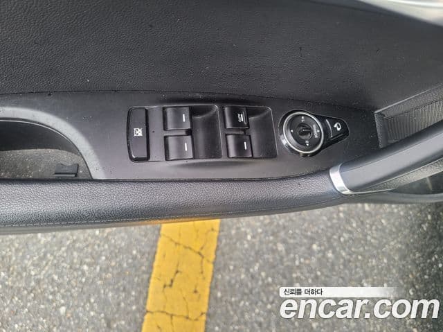 Hyundai i40 살룬 PYL, 2014 13