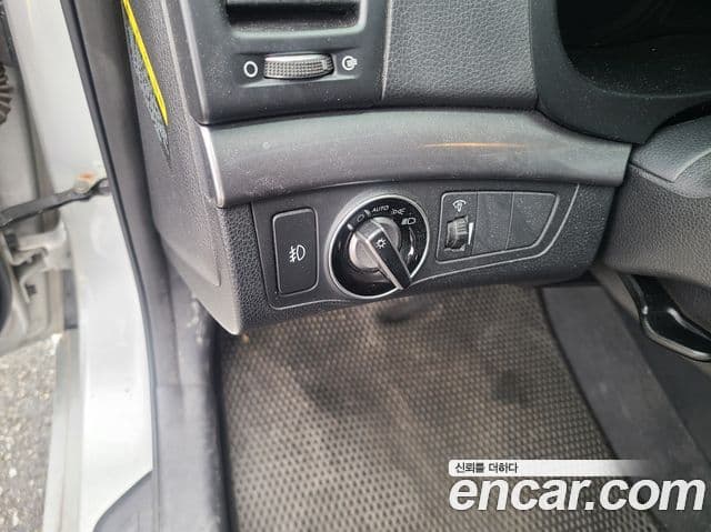 Hyundai i40 살룬 PYL, 2014 15