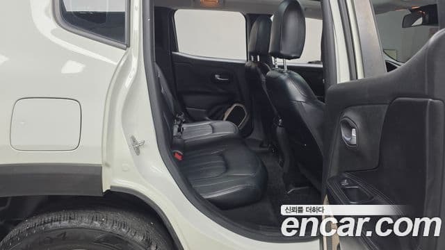 Jeep Renegade 2.0 дизель Longitude AWD, 2016 12