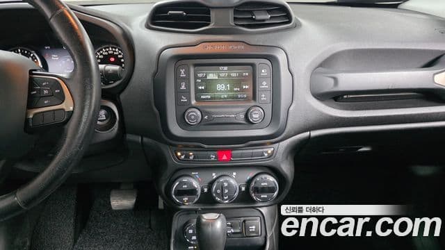 Jeep Renegade 2.0 дизель Longitude AWD, 2016 14