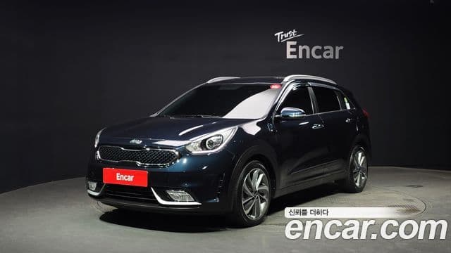 Kia Niro Prestige, 2018 1
