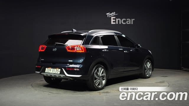 Kia Niro Prestige, 2018 2