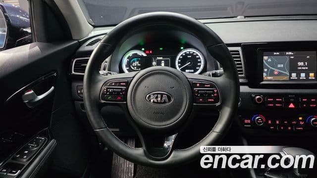 Kia Niro Prestige, 2018 13