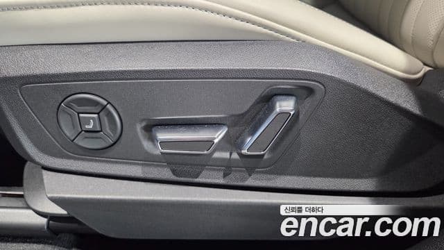 Audi Q8 e-Tron (GE) Premium, 2024 15