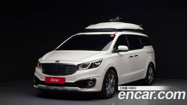 Kia All New Carnival Prestige, 2018 1