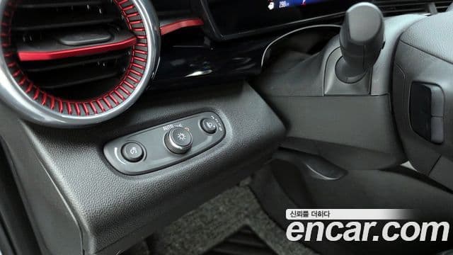 Chevrolet(GM대우) Trax кроссовер 1.2 RS, 2024 16